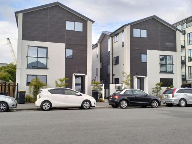 House for rent in Christchurch Central, Linwood-Central-Heathcote Community