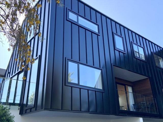 Apartment for rent in Heathcote, Canterbury