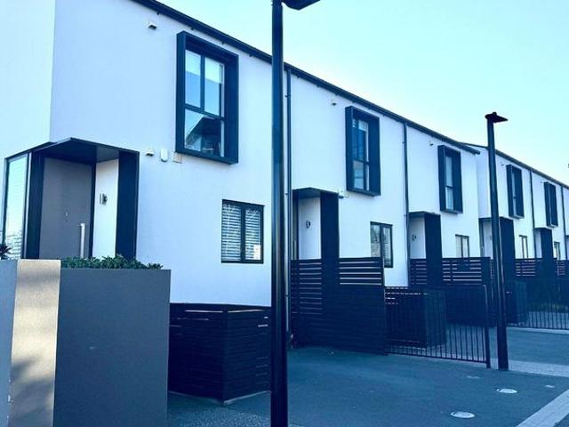 House for rent in Christchurch Central, Linwood-Central-Heathcote Community