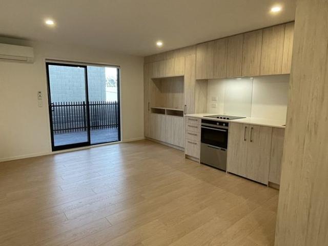 Apartment for rent in Christchurch Central, Linwood-Central-Heathcote Community