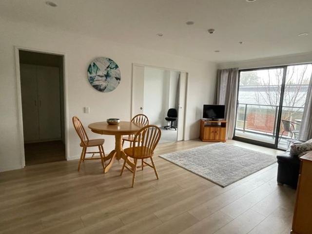 Apartment for rent in Christchurch Central, Linwood-Central-Heathcote Community