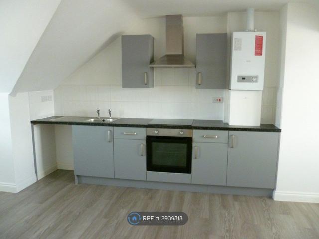 Apartment for rent in Pokesdown, Bournemouth