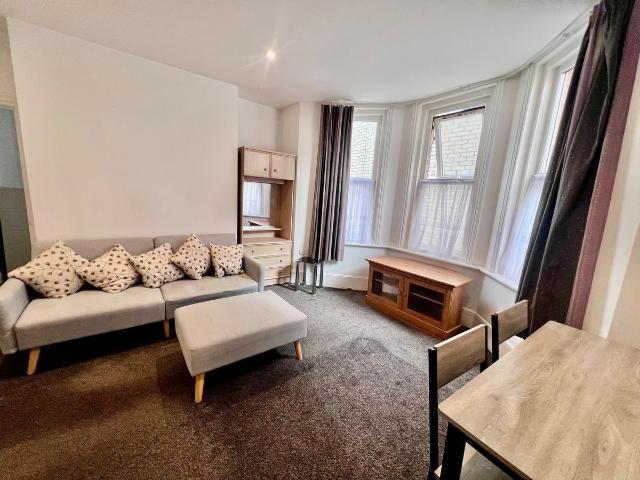 Studio for rent in Boscombe, Bournemouth