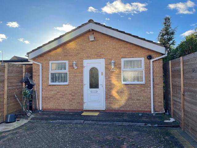 Studio for rent in Gants Hill, Greater London