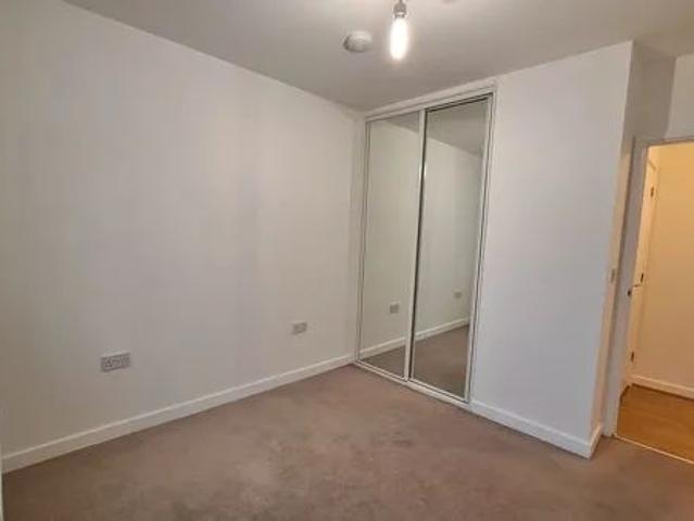 Apartment for rent in Lansdowne, Springbourne