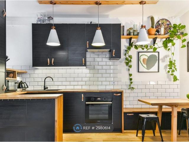 Apartment for rent in Tulse Hill, Greater London