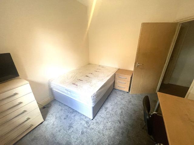 Room for rent in Whitley, Reading