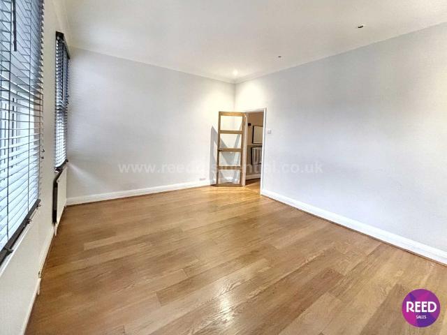 Room for rent in Alton Barnes, Essex