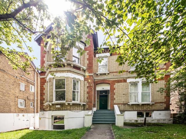 Apartment for rent in Tulse Hill, Greater London