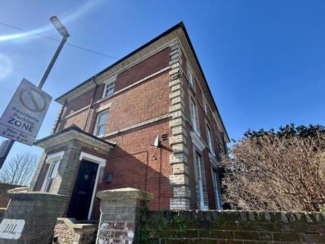 House for rent in Key Street, Suffolk