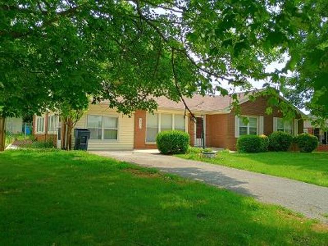 House for sale in Roanoke House for sale in Roanoke