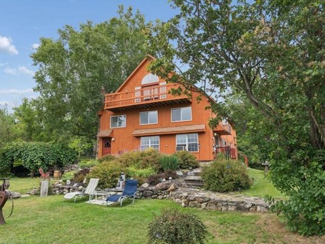 House for sale in Paris, Maine