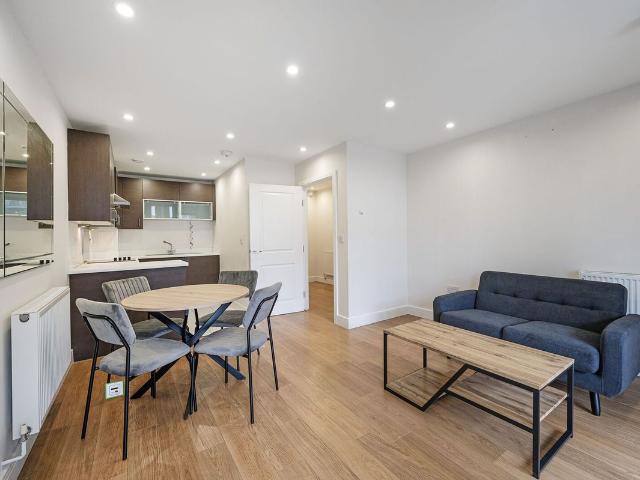 Apartment for rent in St. George in the East, Wapping