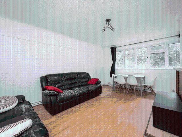 Apartment for rent in St. George in the East, Greater London