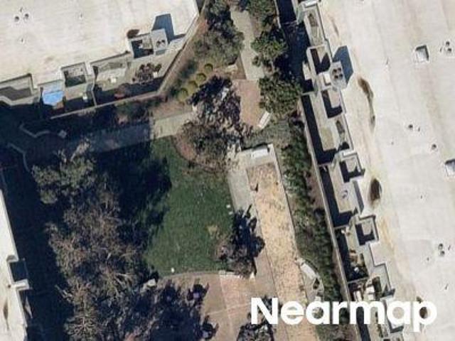 Condo for sale in Emeryville, California