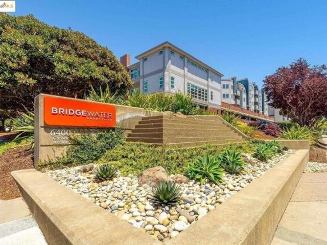 Condo for sale in Emeryville, California