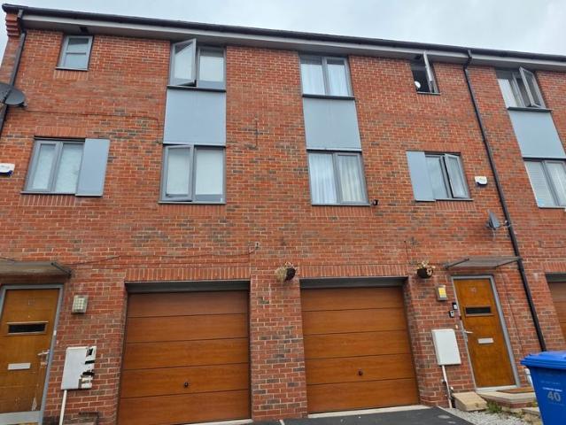 Apartment for rent in Kersal, Salford