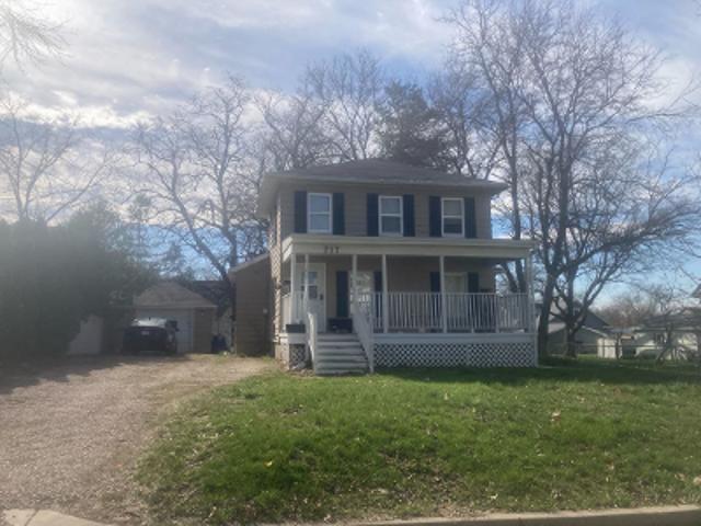 House for sale in Ottawa, Illinois