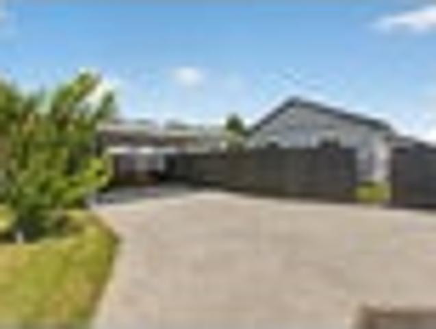House for sale in Linwood, Linwood-Central-Heathcote Community