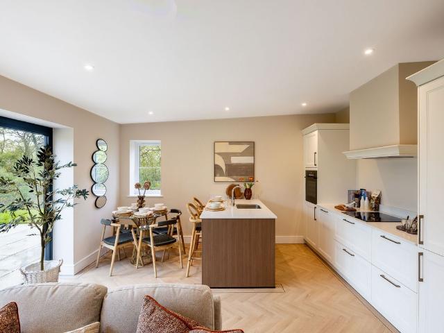 House for rent in Red Hill, Surrey