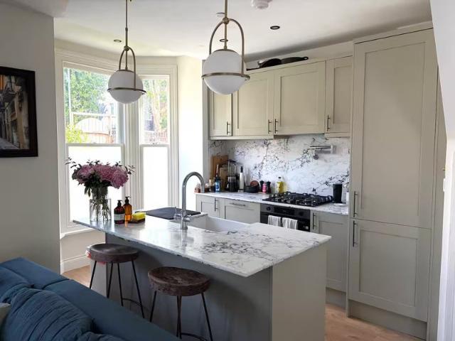 Apartment for rent in Battersea, Greater London