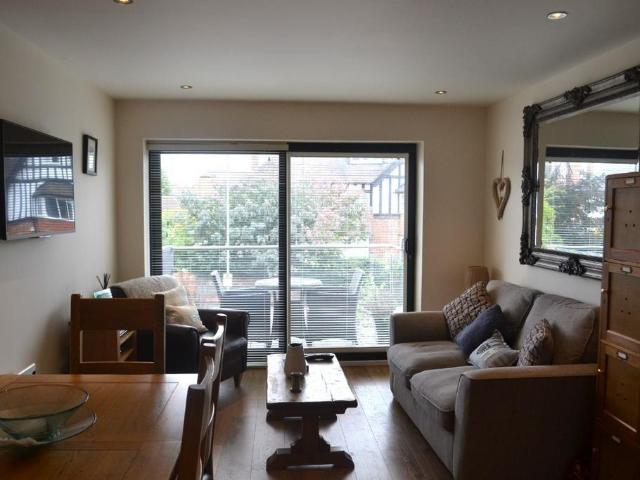 Apartment for rent in Abbey Park, Barton In Fabis