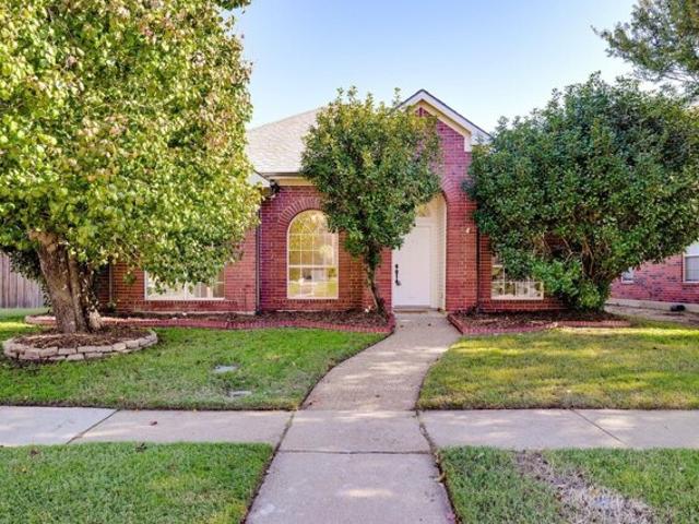 House for sale in Denton, Texas