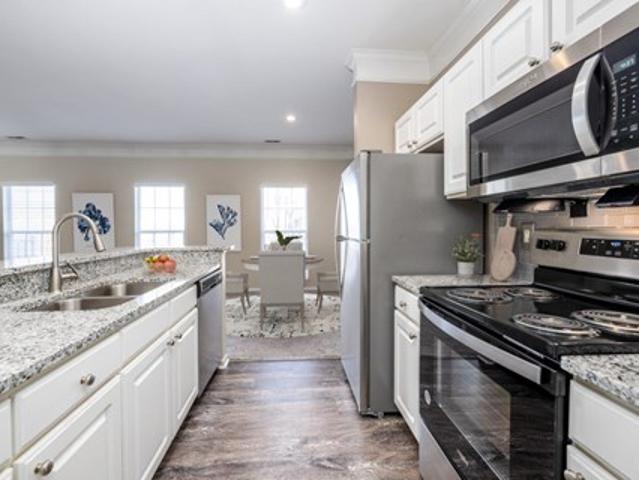 Townhouse for rent in Wexford
