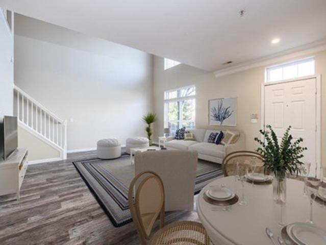 Townhouse for rent in Wexford