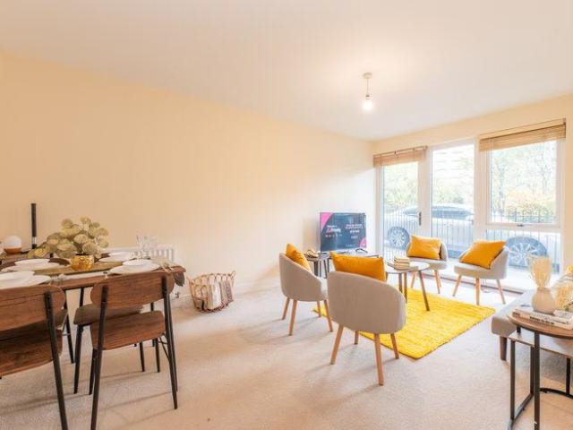 Apartment for rent in Colindale, Greater London