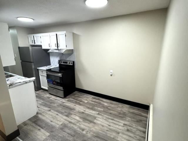 Apartment for rent in Wedgewood, Alberta