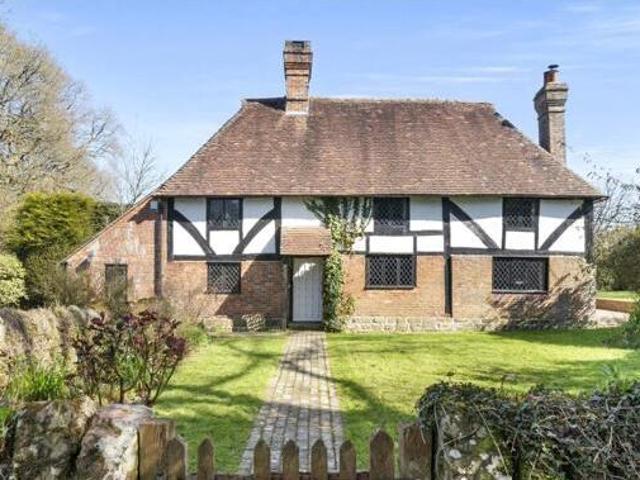 House for sale in Chuck Hatch, Cross In Hand
