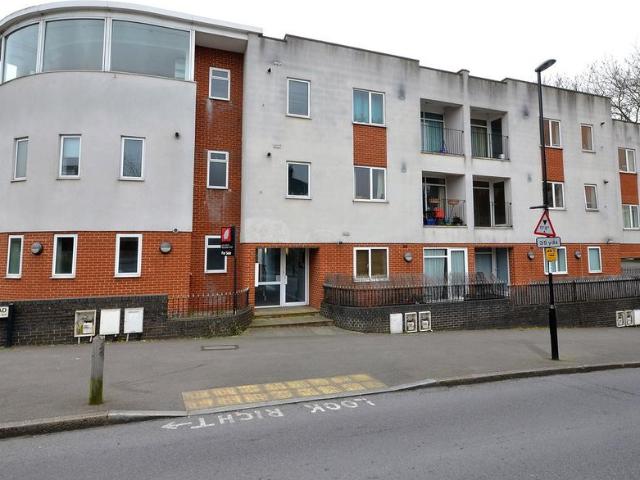 Apartment for rent in London Borough of Lewisham, Greater London