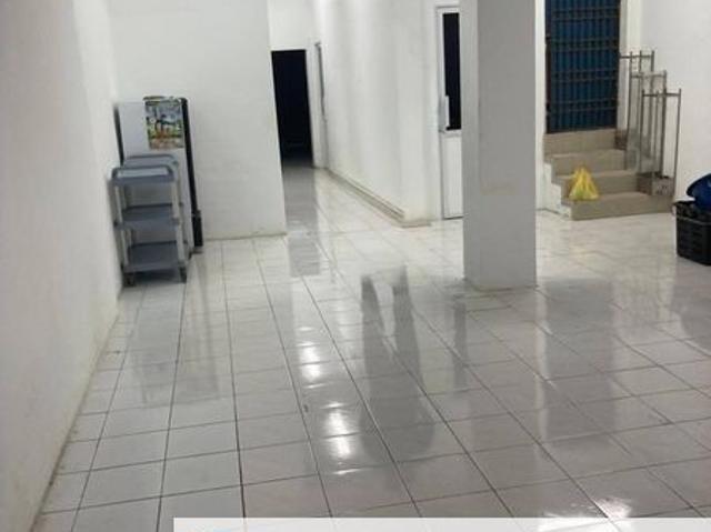 Shop for rent in Georgetown, Penang