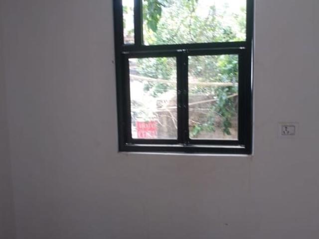 Property for rent in Deri