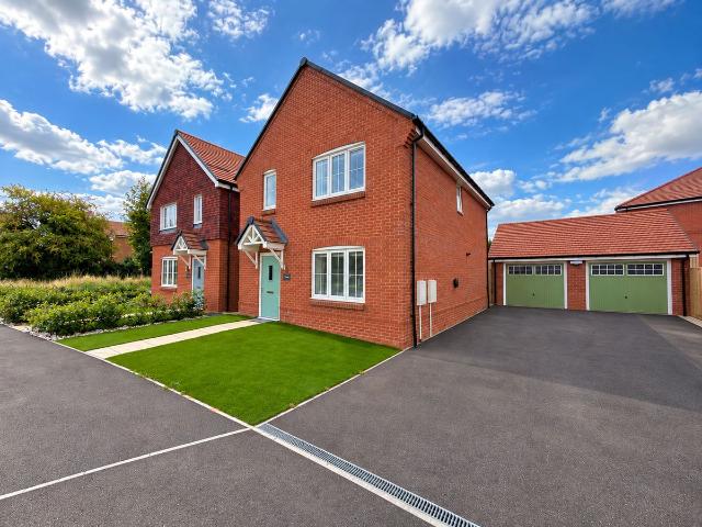 House for rent in Canterbury Gardens, Basingstoke and Deane