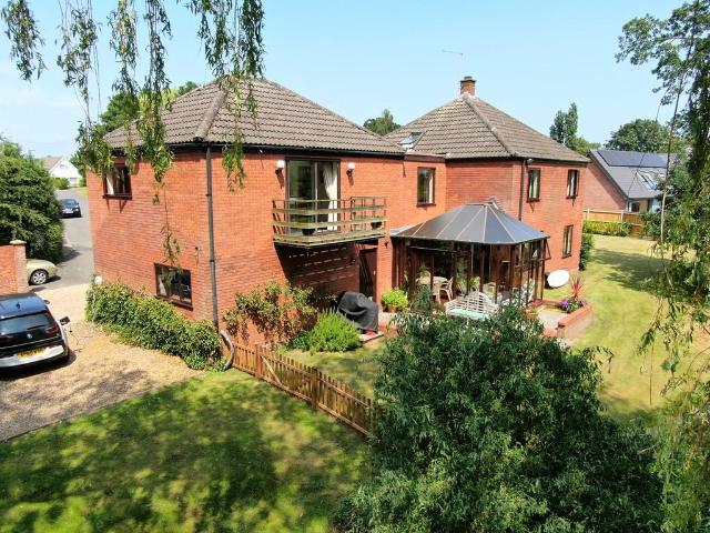 House for rent in Burgh St Peter, Norfolk