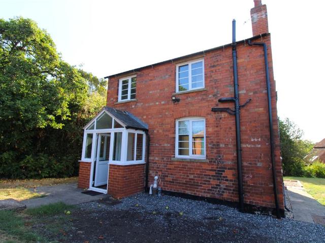 House for rent in Alverton, East Midlands