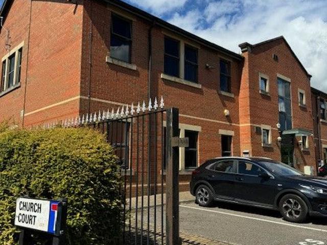 Room for rent in Churwell, West Yorkshire