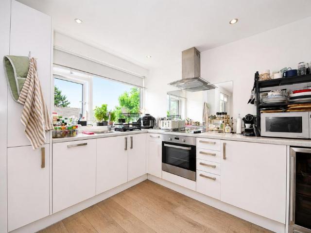 Apartment for rent in Finchley, Greater London