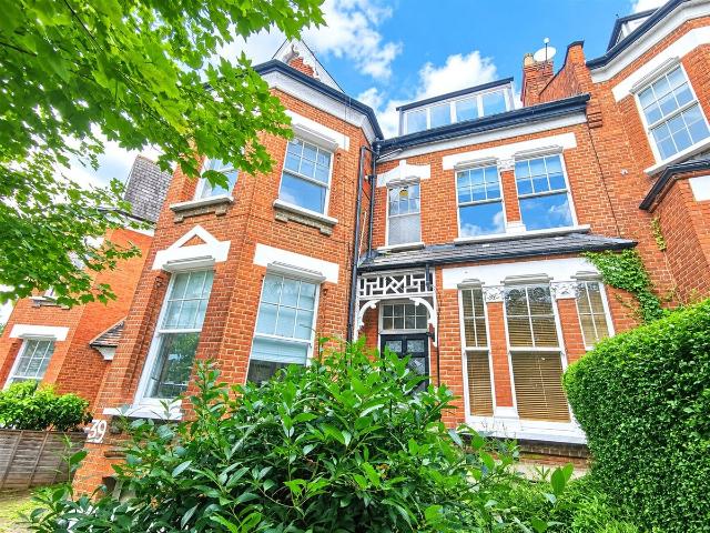 Apartment for rent in Muswell Hill, Greater London