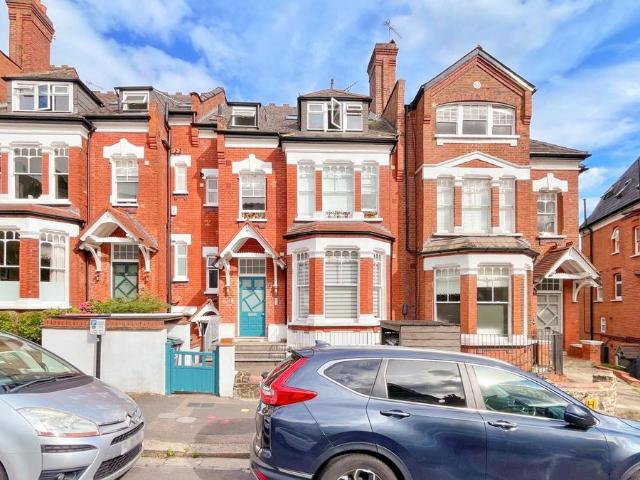Apartment for rent in Muswell Hill, Greater London