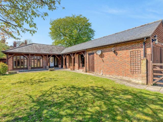 House for rent in King's Walden, Hertfordshire