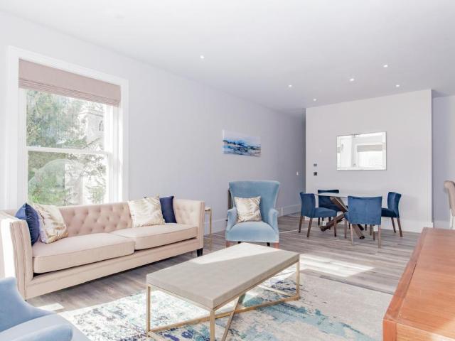 Apartment for rent in Berrick Salome, Oxfordshire