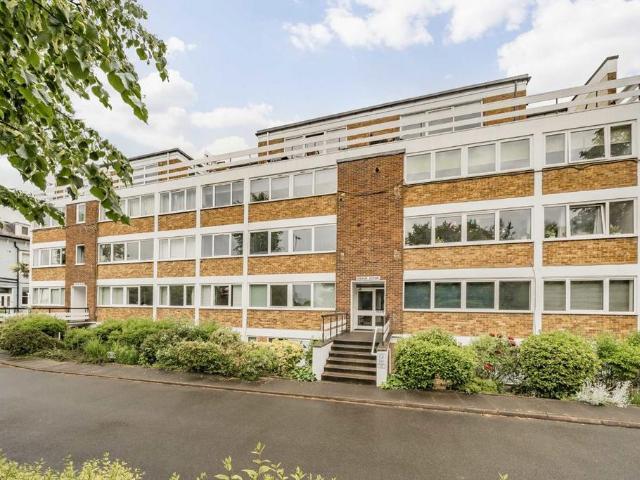 Apartment for rent in Hampton Wick, Greater London