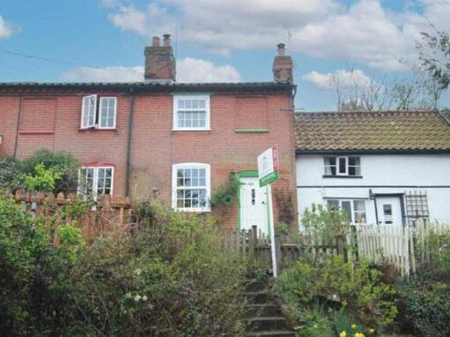 House for sale in Key Street, Suffolk