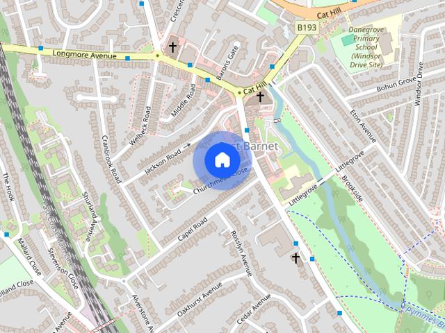 Apartment for rent in Oakleigh Park, Greater London