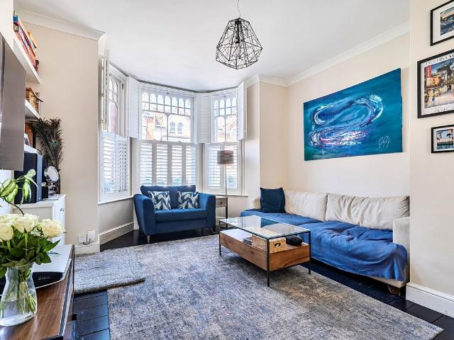 Apartment for rent in Hornsey, Greater London
