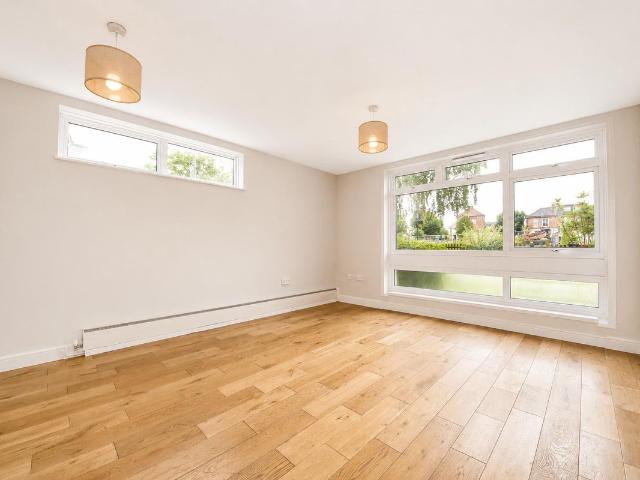 Apartment for rent in London Borough of Barnet, Greater London