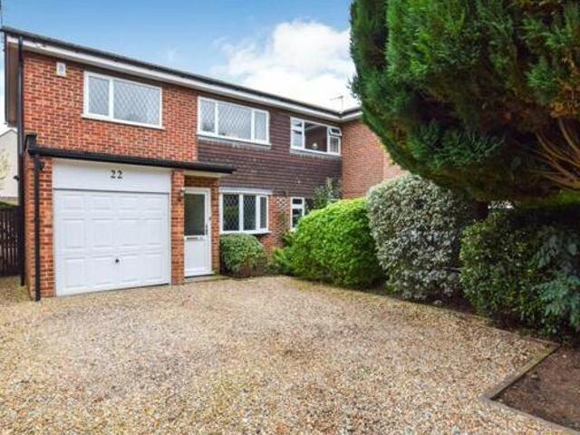 House for sale in The Crescent, Farnborough